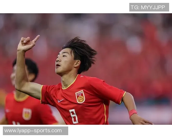 U16国足领先优势扩大张旭尧禁区内巧妙抽射破门助力球队胜利 U16国足领先优势扩大张旭尧禁区内巧妙抽射破门助力球队胜利