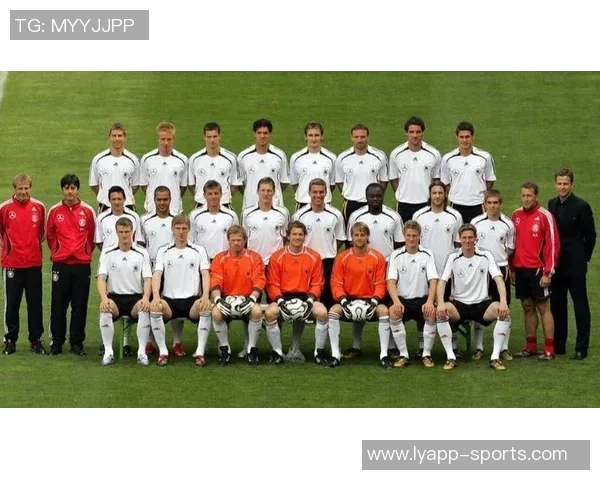 德国客战北爱尔兰首发阵容预测维尔茨阿德耶米基米希领衔出战 德国客战北爱尔兰首发阵容预测维尔茨阿德耶米基米希领衔出战